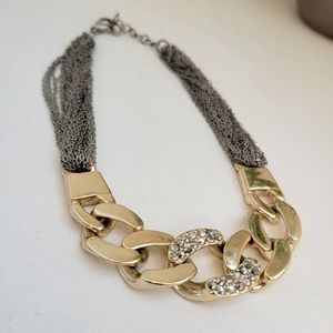 EXPRESS statement piece necklace: Gold collar